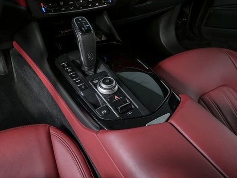 Certified 2022 Maserati Levante GT image 15