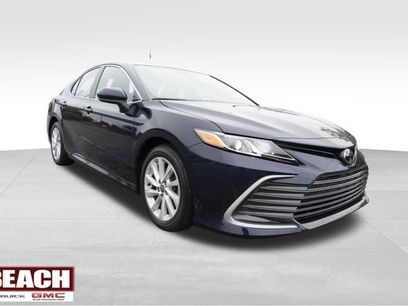 Used 2022 Toyota Camry LE