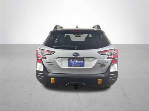 Used 2022 Subaru Outback Wilderness AWD/4WD image 7