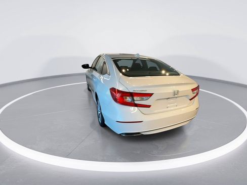 Used 2021 Honda Accord LX image 7