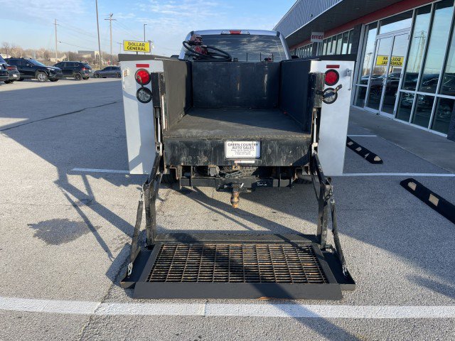 Used 2017 Ford F250 XL w/ Power Equipment Group RWD image 5