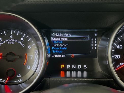 Used 2021 Ford Mustang Coupe image 22