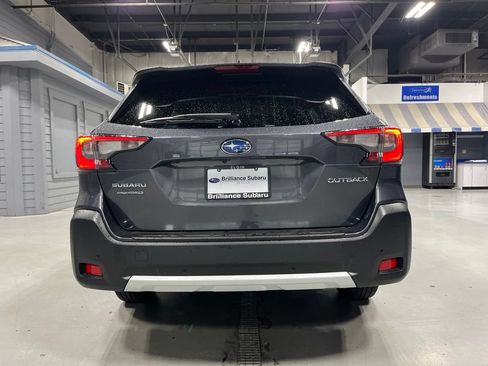 Certified 2024 Subaru Outback Limited AWD/4WD image 8