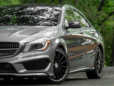 Used 2014 Mercedes-Benz CLA 250 4dr Sdn CLA 250 4MATIC w/ Edition 1 Package image 30