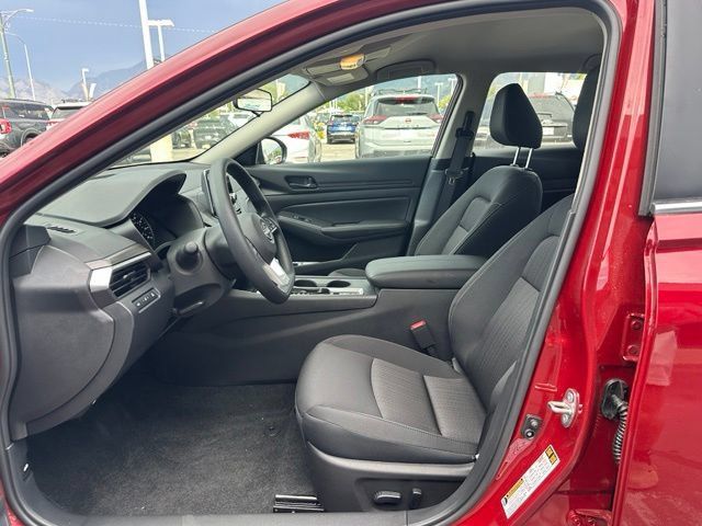New 2026 Nissan Altima 2.5 SV AWD/4WD image 21