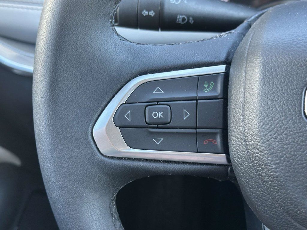 Used 2024 Jeep Compass Limited AWD/4WD image 21