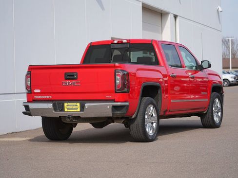 Used 2017 GMC Sierra 1500 SLT image 3