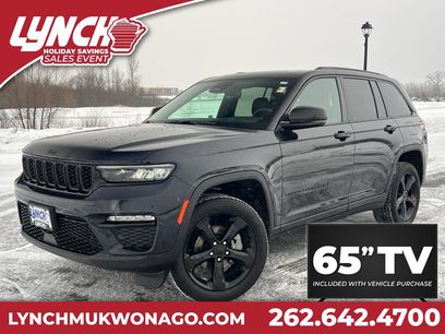 Used 2024 Jeep Grand Cherokee Limited w/ Black Appearance Package