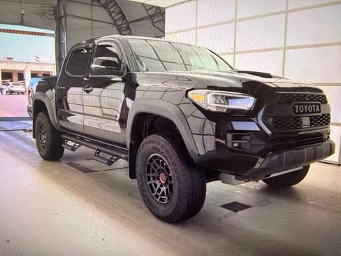 Used 2023 Toyota Tacoma TRD Pro AWD/4WD image 1