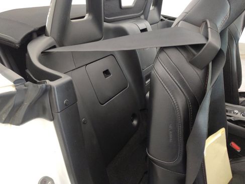 Used 2017 FIAT 124 Spider Abarth RWD image 19