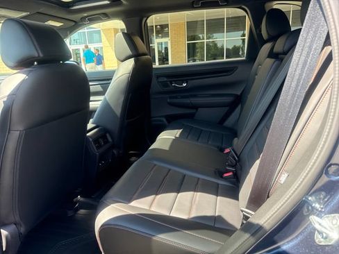 Used 2025 Honda CR-V Sport-L image 19