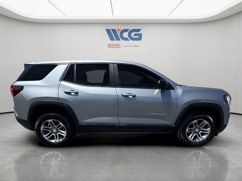 Used 2025 GMC Terrain Elevation AWD/4WD image 3