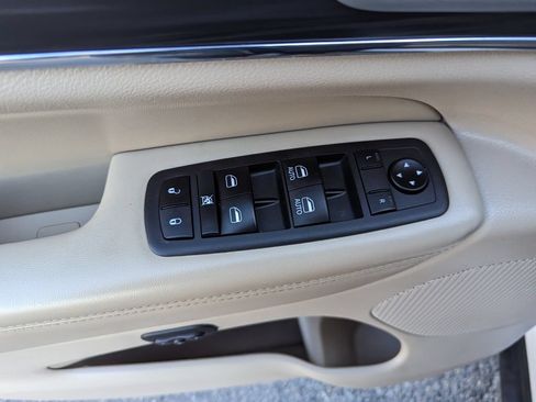 Used 2021 Jeep Grand Cherokee Limited AWD/4WD image 15