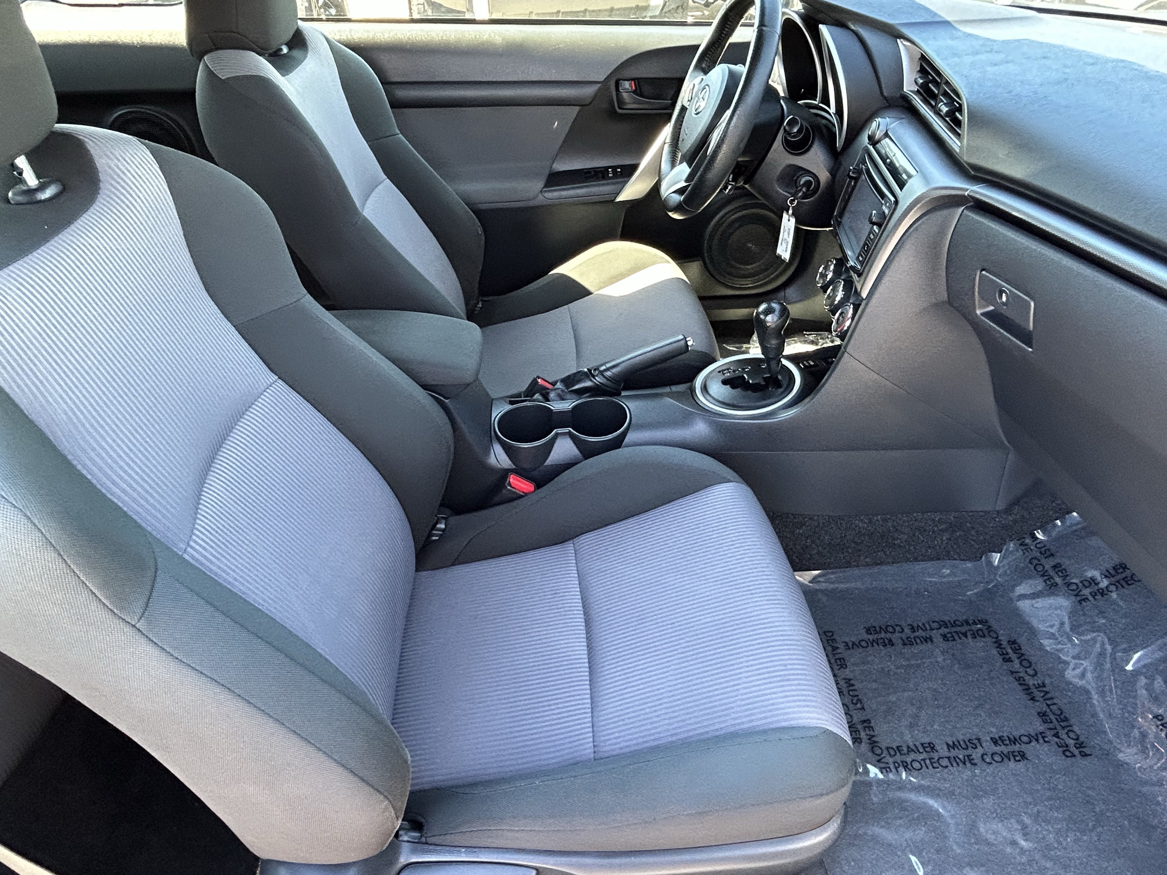 Used 2014 Scion tC FWD image 10