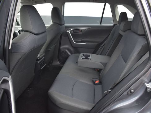 Used 2025 Toyota RAV4 LE AWD/4WD image 12