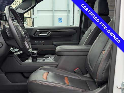 Used 2023 GMC Sierra 1500 AT4 w/ Technology Package AWD/4WD image 29