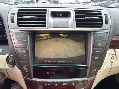 Used 2011 Lexus LS 460 w/ Comfort Pkg image 19