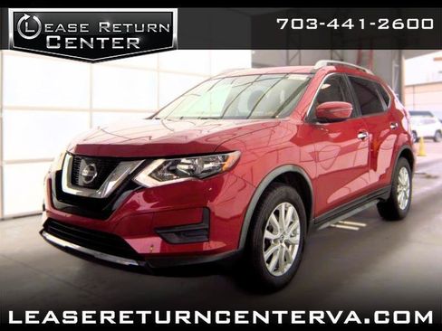Used 2017 Nissan Rogue SV AWD/4WD image 1