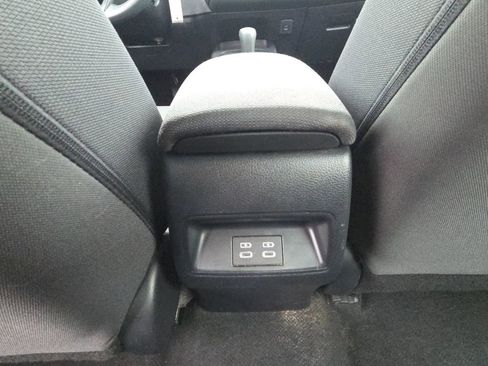 Used 2024 Toyota Corolla LE FWD image 30