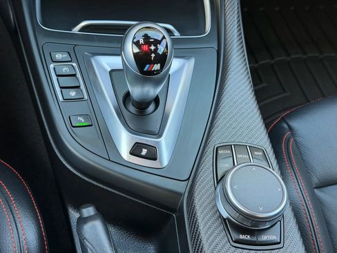 Used 2020 BMW M2 Competition w/ Executive Package image 9