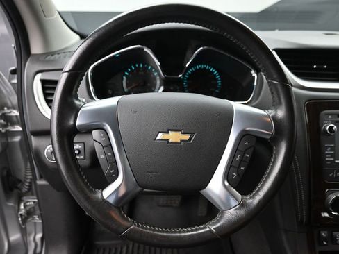 Used 2015 Chevrolet Traverse LT FWD image 15