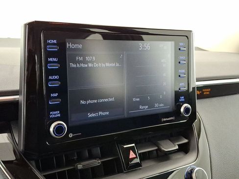 Used 2022 Toyota Corolla LE image 14