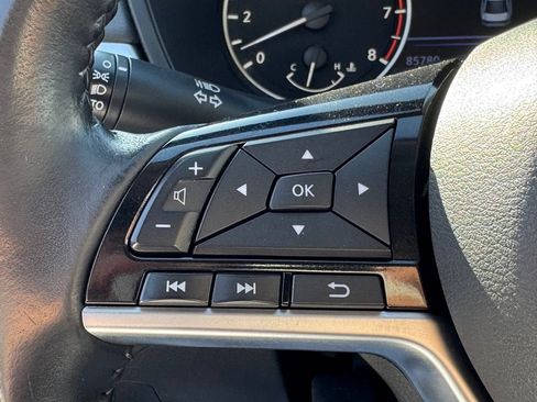 Used 2022 Nissan Altima 2.5 SV w/ SV Premium Package FWD image 24