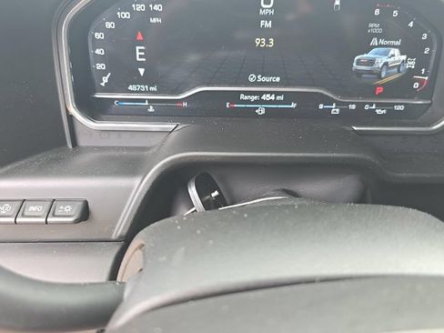Used 2024 GMC Sierra 1500 AT4 w/ Technology Package AWD/4WD image 18