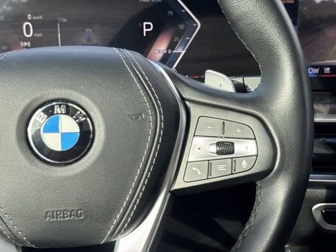 Used 2025 BMW X5 xDrive40i AWD/4WD image 16