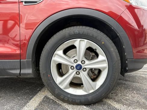 Used 2016 Ford Escape SE w/ Equipment Group 201A AWD/4WD image 23