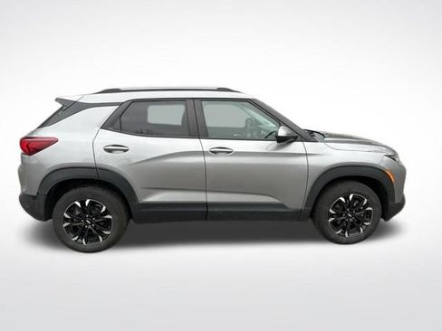 Used 2023 Chevrolet TrailBlazer LT w/ Convenience Package image 7