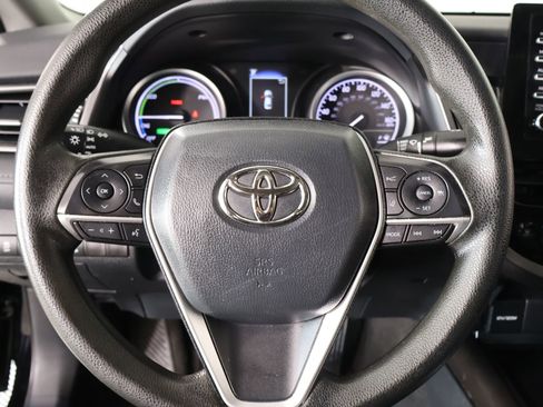 Used 2023 Toyota Camry LE FWD image 3