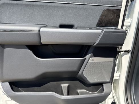 New 2025 Ford F250 Lariat w/ Lariat Ultimate Package image 18