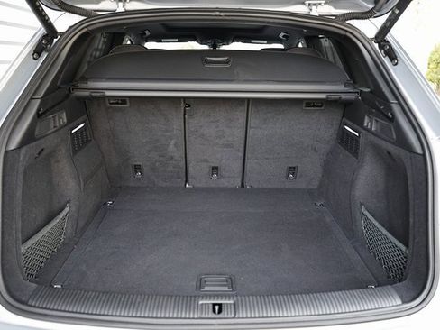 Certified 2025 Audi Q5 2.0T Premium Plus w/ Premium Plus Package image 28