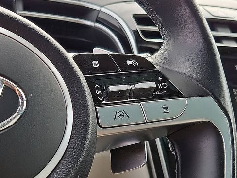 Used 2022 Hyundai Tucson Limited image 23