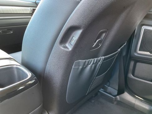 Certified 2024 Kia Telluride EX w/ EX Captain's Chair Package image 28