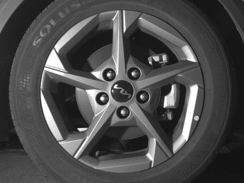 Used 2025 Kia K4 LXS image 13