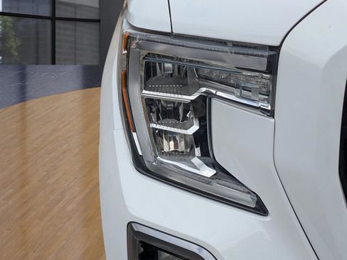 Used 2019 GMC Sierra 1500 AT4 w/ AT4 Premium Package image 4