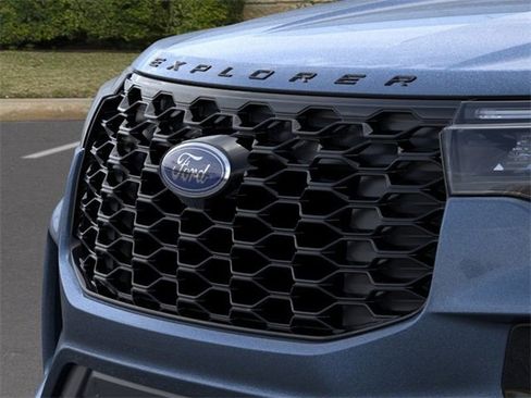 New 2026 Ford Explorer ST-Line image 17