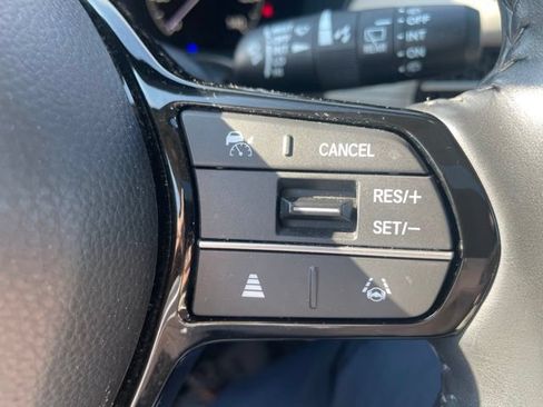 Used 2024 Honda HR-V EX-L image 13