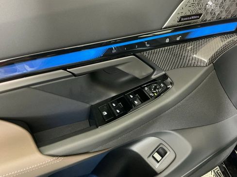 New 2026 BMW i5 M60 AWD/4WD image 18