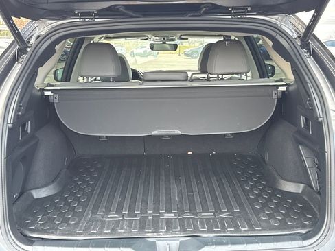 Used 2023 Subaru Outback Limited image 12