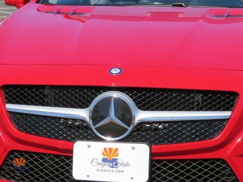 Used 2013 Mercedes-Benz SL 550 image 39