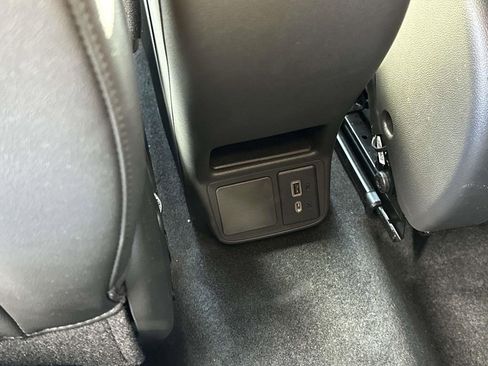 Used 2023 Buick Encore GX Select w/ Safety Package II image 13