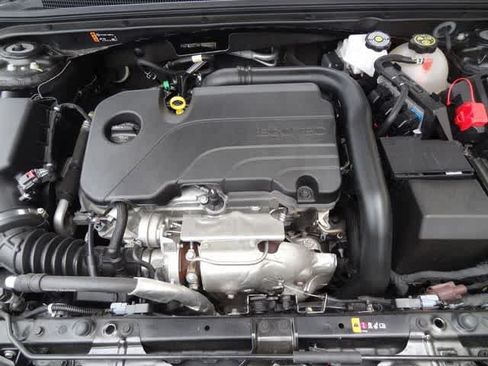 Used 2023 Chevrolet Malibu LT w/ Driver Confidence Package FWD image 34