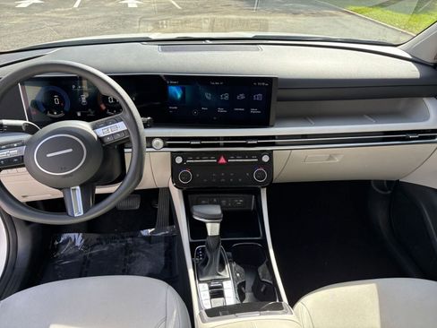 Used 2025 Hyundai Tucson SEL image 28