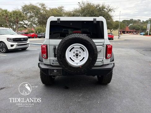 New 2026 Ford Bronco Heritage Edition image 7