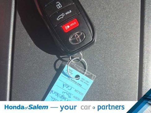 Used 2025 Toyota Highlander XSE AWD/4WD image 20