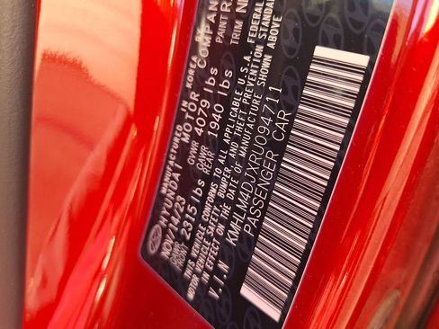 Used 2024 Hyundai Elantra Blue image 30