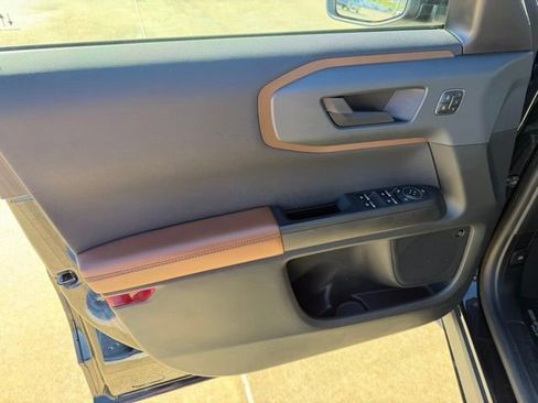 Used 2023 Ford Bronco Sport Outer Banks w/ Tech Package image 12